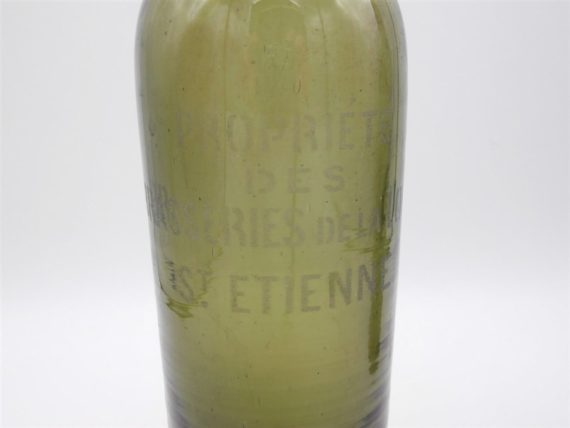 anciennes bouteilles verre vert bouchon porcelaine