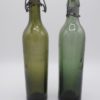 anciennes bouteilles verre vert bouchon porcelaine