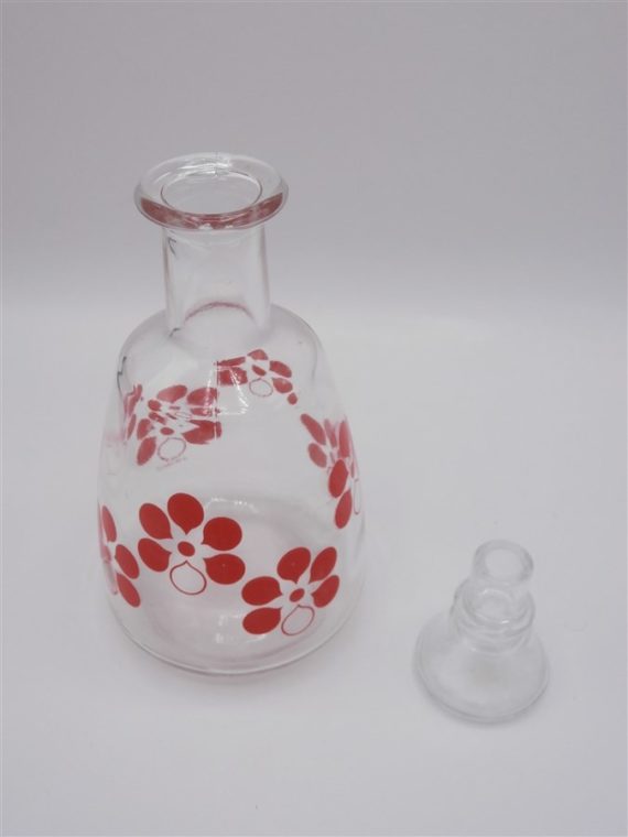 carafe vintage decor floral rouge