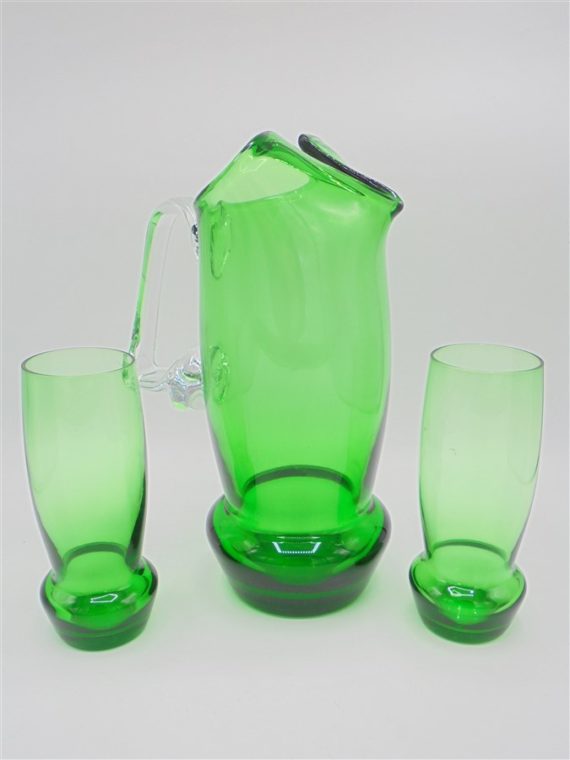 pichet broc pot a eau orangeade vintage verre vert