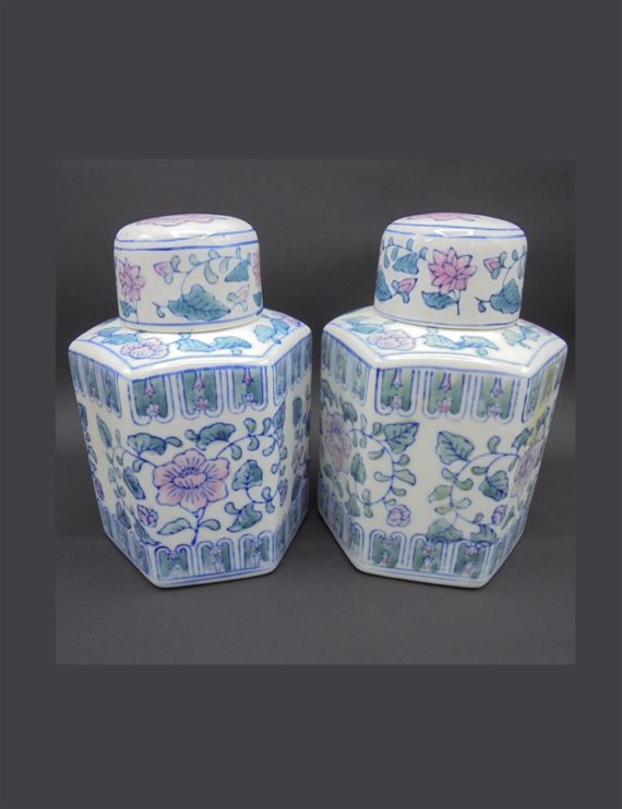 pots a the porcelaine chinoise decor floral bleu et rose