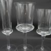 service verres a pied verres a vin eau digestif et flutes a champagne