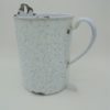 ancien pot emaille fontaine blanc bleu nuageux