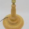 ancien pied de lampe en bois tendance matieres naturelles