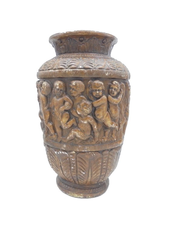 pot vase sur pied en platre decor cherubins angelots dansant