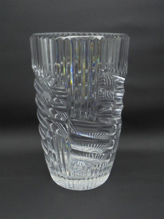 grand vase en cristal design moderne