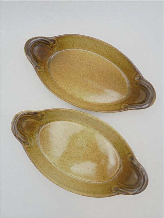 plats individuels a gratin en gres forme ovale