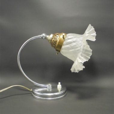 ancienne lampe jolie tulipe verre satine