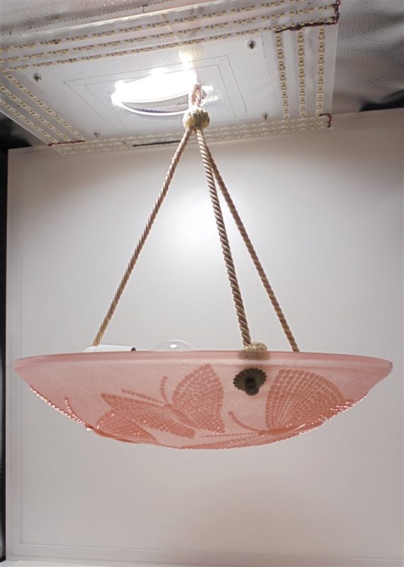 suspension vasque art deco papillons verre rose