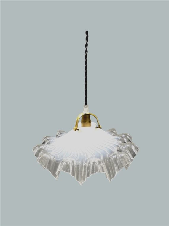 ancienne suspension en opaline luminaire vintage