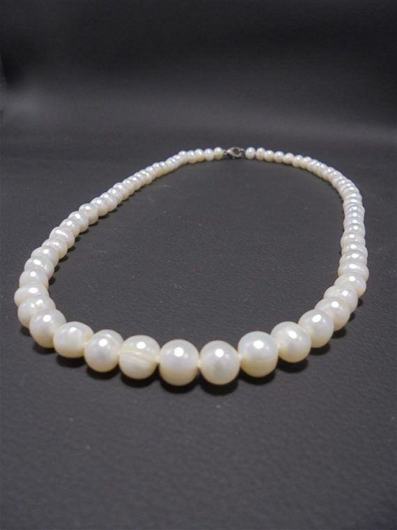 collier de perles veritables