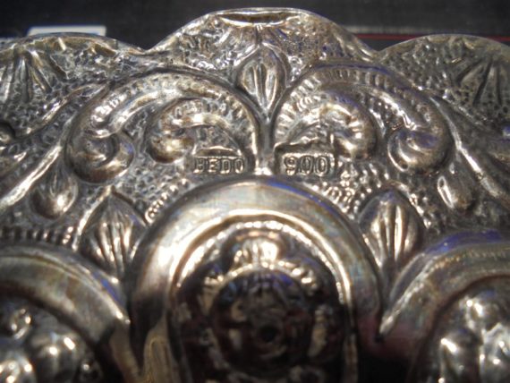 petit miroir turc ottoman miroir de sultan ovale a suspendre en argent repousse