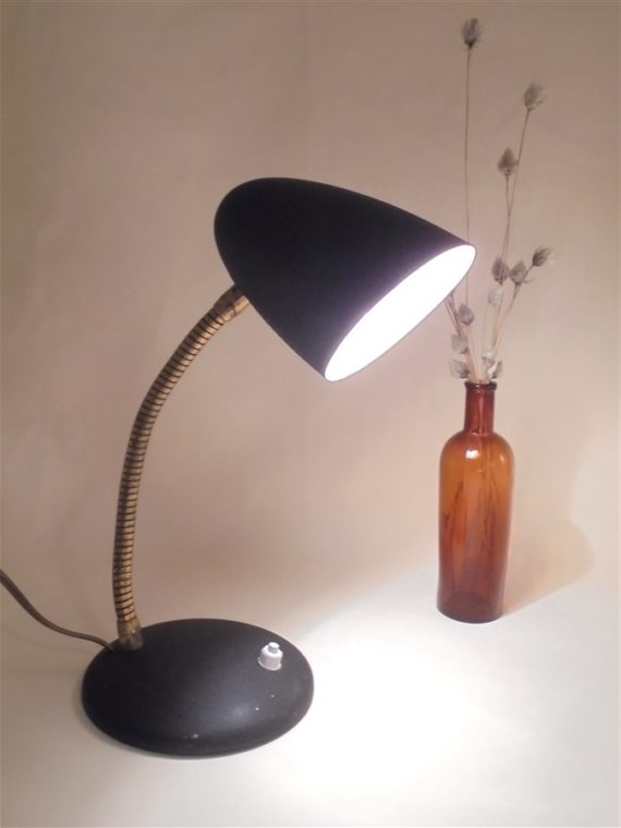 ancienne petite lampe de bureau vintage en metal granite noir