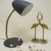 ancienne petite lampe de bureau vintage en metal granite noir