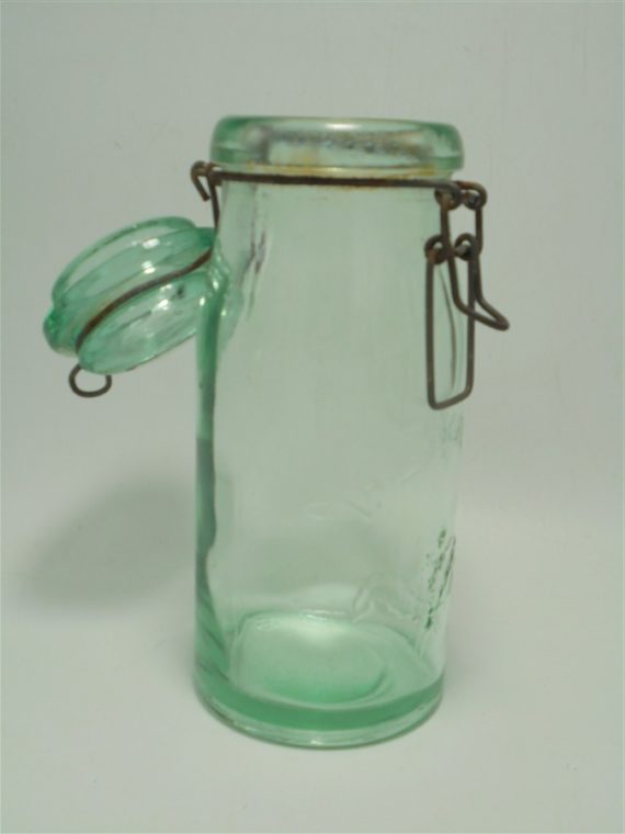 ancien bocal de conservation la lorraine verre vert d eau decor chardon