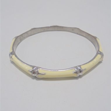 bracelet couleur argent et ivoire