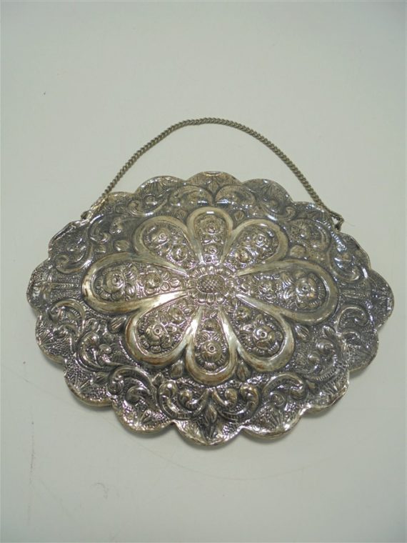 petit miroir turc ottoman miroir de sultan ovale a suspendre en argent repousse