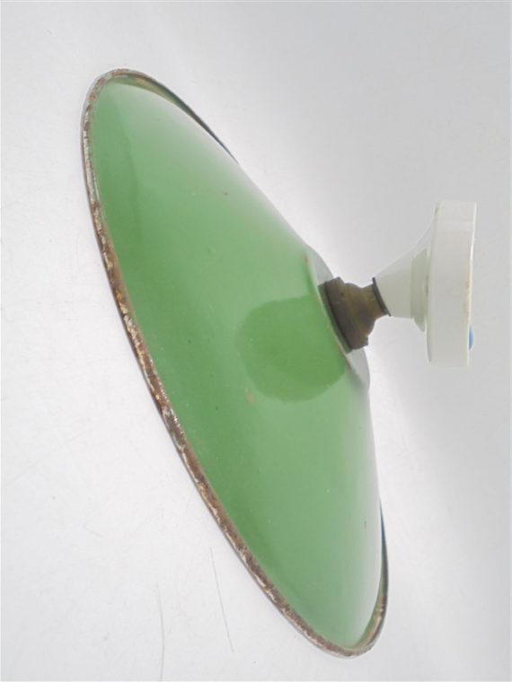 paire d appliques en tole emaillee verte