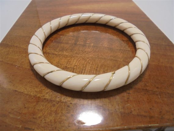 bracelet imitation ivoire et or
