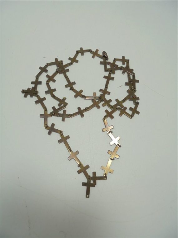 collier de petites croix