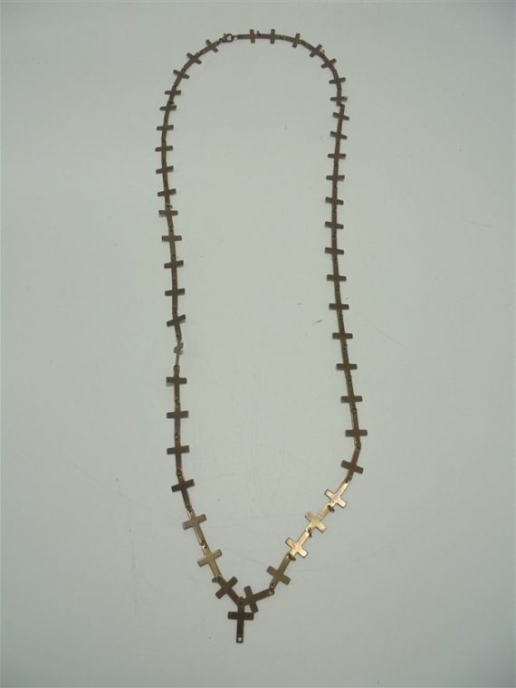 collier de petites croix