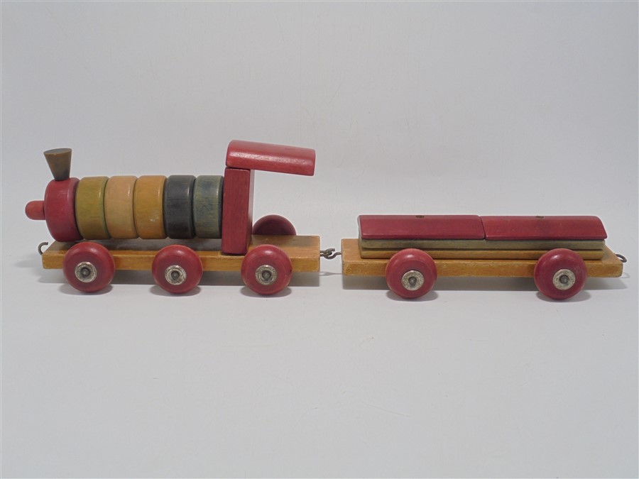 Ancien train en bois, Collection