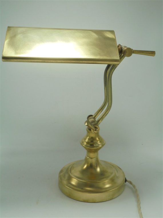 ancienne lampe de bureau en laiton brosse