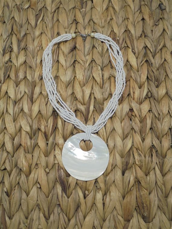 collier coquillage