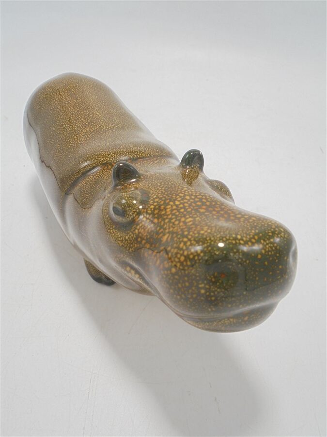 hippopotame en ceramique