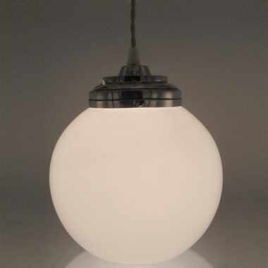 suspension globe opaline blanche