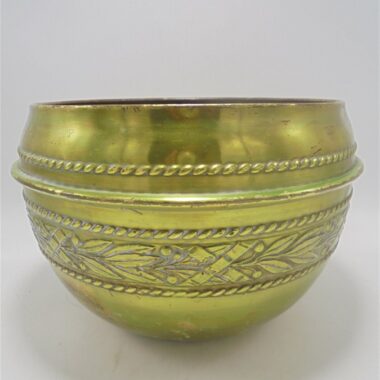 ancien cache pot en laiton diametre 25cm