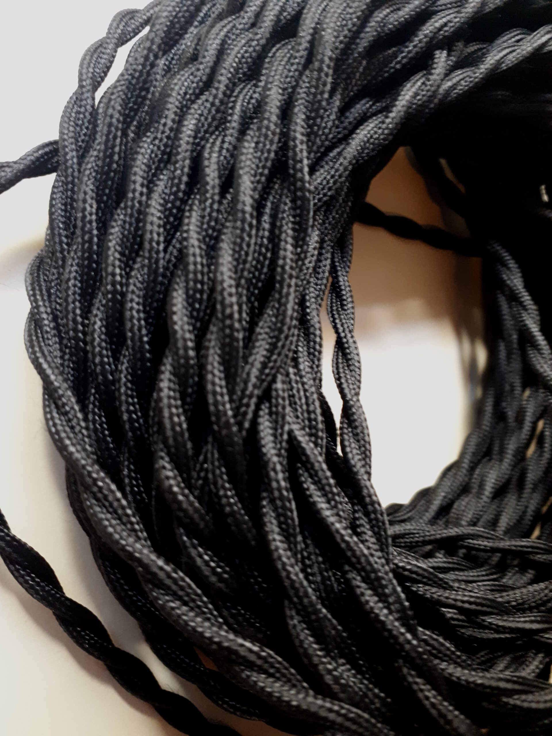 cable tissu torsade noir