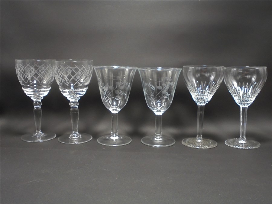 6 petits verres à pied