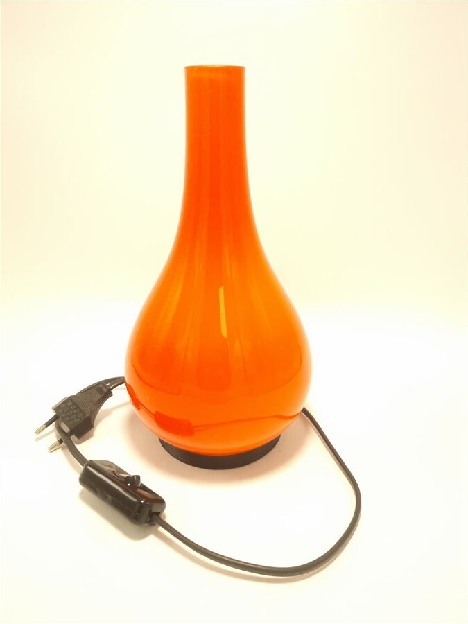 Lampe vintage en opaline orange