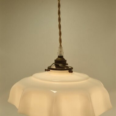 suspension en opaline effet drape