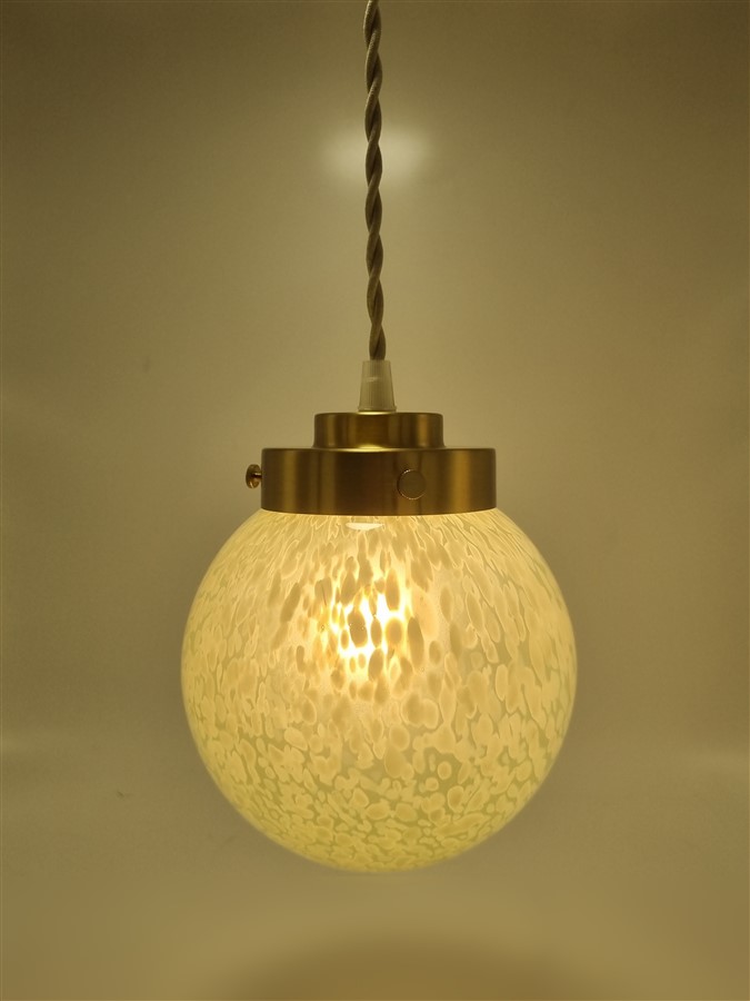 Baladeuse globe vintage en verre mouchete