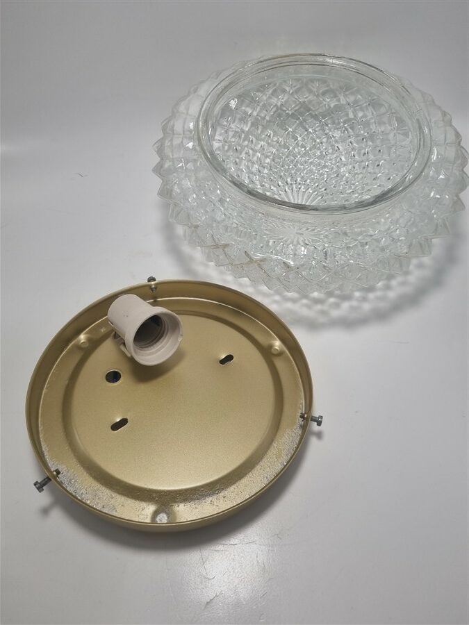 plafonnier vintage au relief en pointes