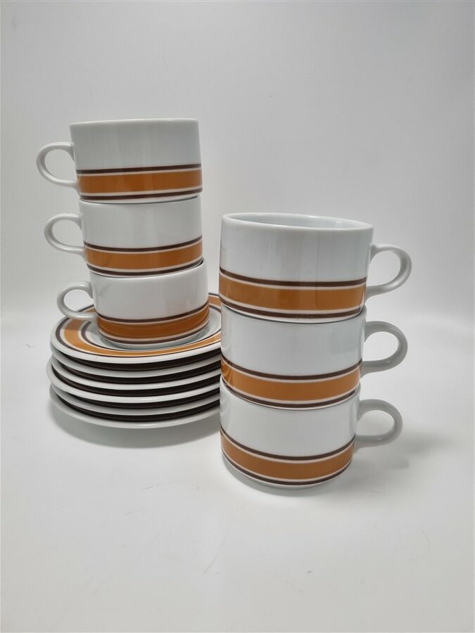 service de 6 tasses a cafe vintage