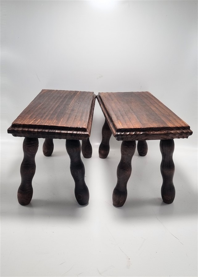 Paire de tabourets repose-pieds vintage
