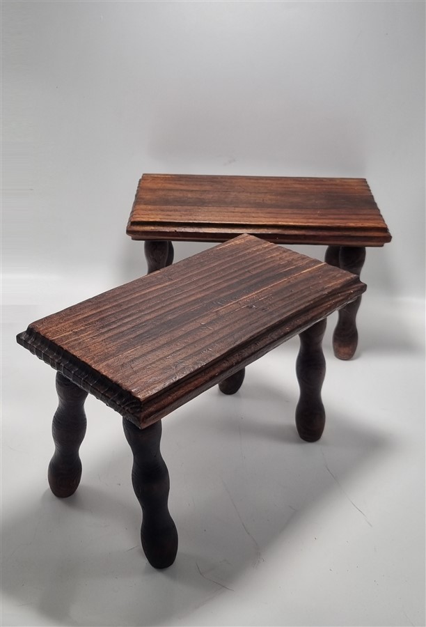Paire de tabourets repose-pieds vintage