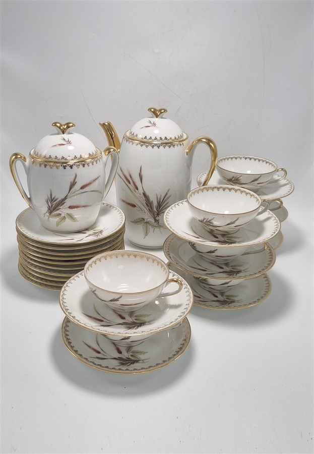 Service a cafe vintage en porcelaine