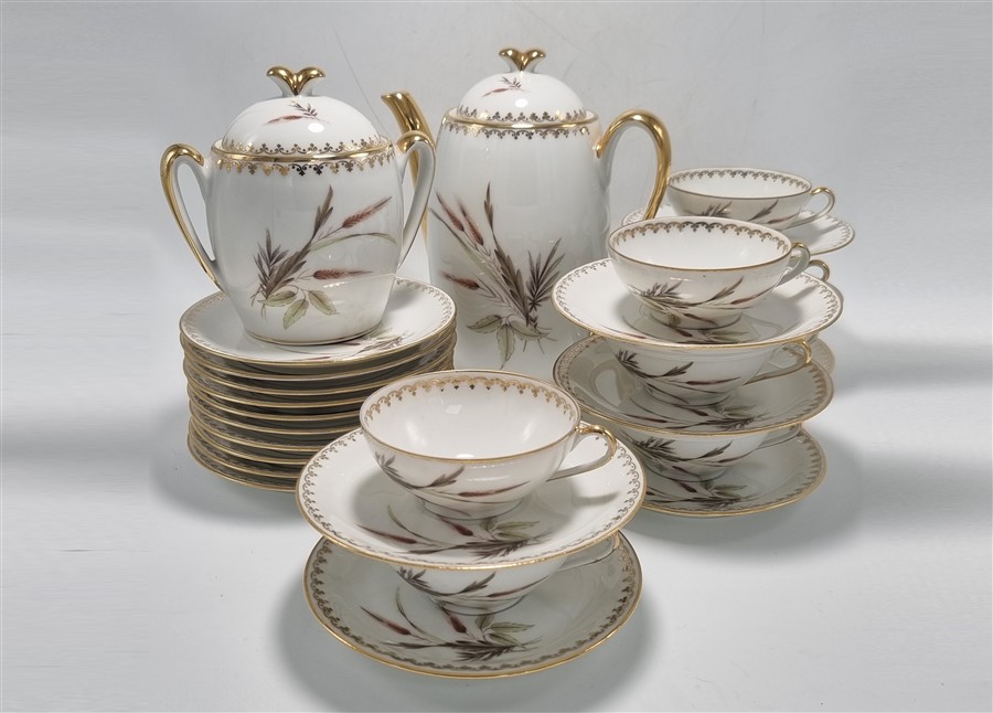 Service a cafe vintage en porcelaine