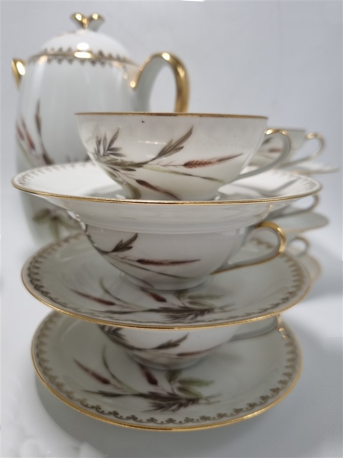 Service a cafe vintage en porcelaine