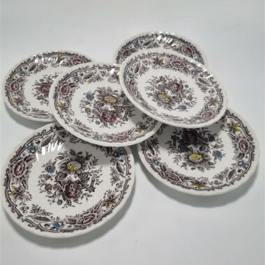sous-tasses / assiettes a pain