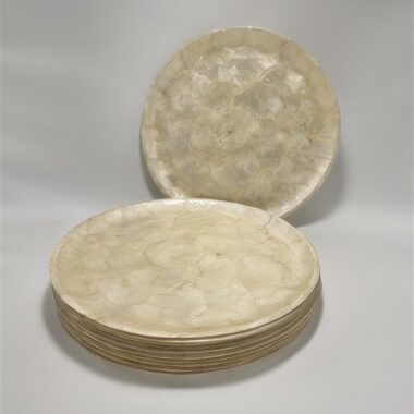 Lot d assiettes en nacre