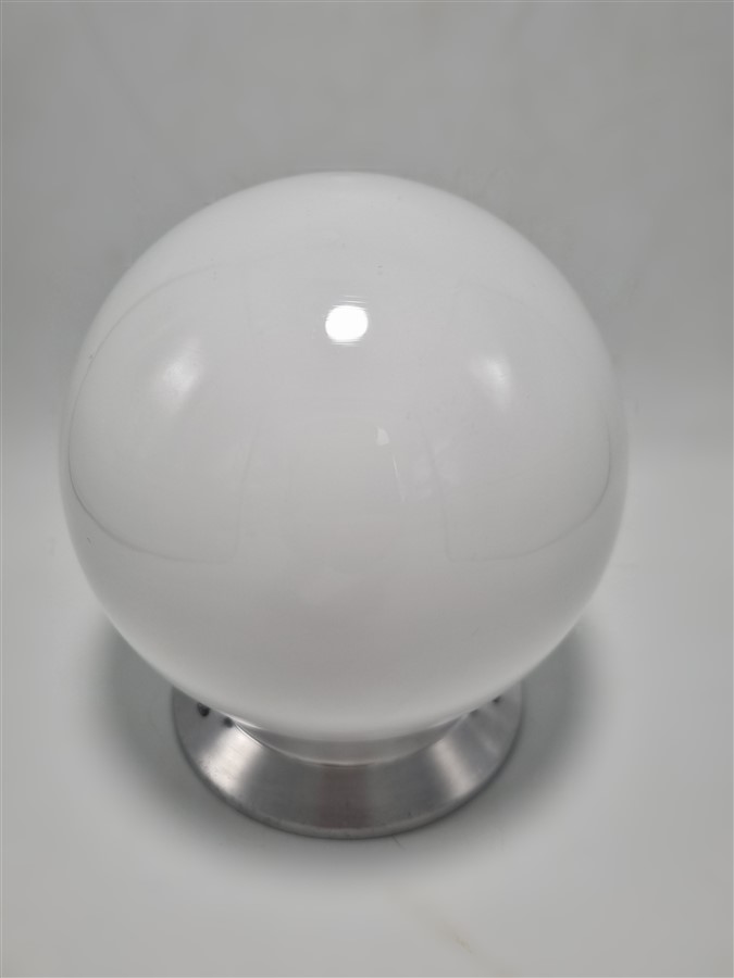 Petit plafonnier globe rond opaline
