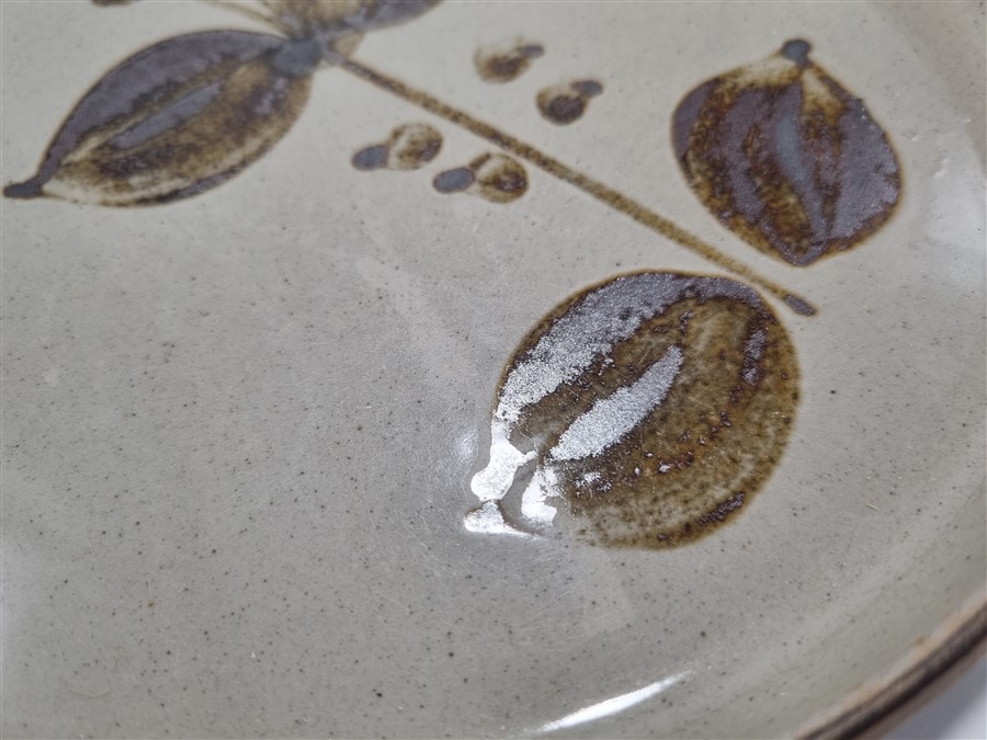 Assiettes vintage en grès de l'Arnon