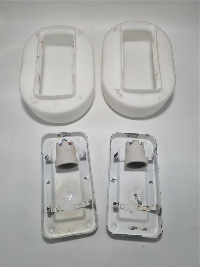 Paire d'appliques murales vintage Keuco