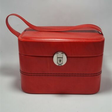 Vanity-case vintage rouge