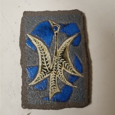 Plaque en pierre de lave émaillée - Jean Jaffeux